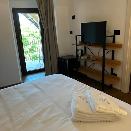 Da Noi Panoramic Guest Pietra Guest house Cuorgne