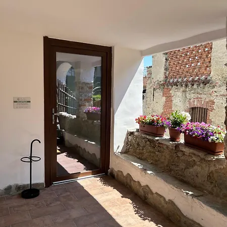 Guest house Da Noi Panoramic Guest Pietra Cuorgne